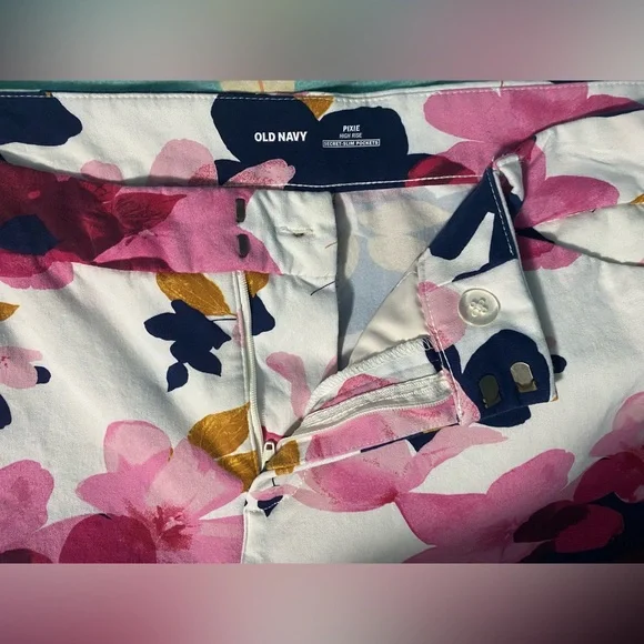 Old Navy High Rise Pixi White Floral S 18 - Picture 5 of 5
